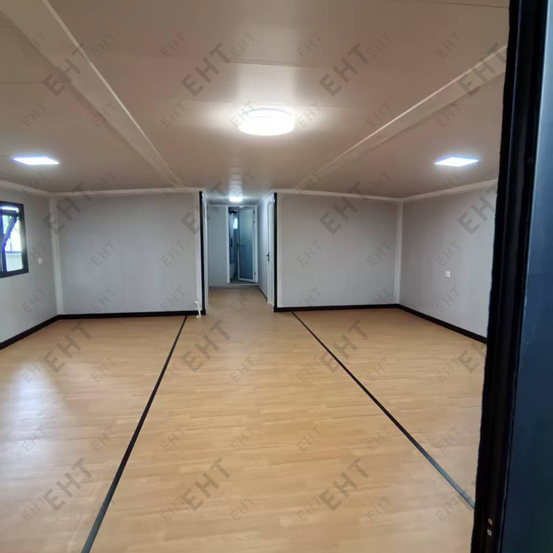 Unit Hidup Modular Prefabrikasi Rumah Kontainer Sayap Ganda 40ft yang Dapat Diperluas